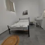Anemela Basic Apartment Naxos City